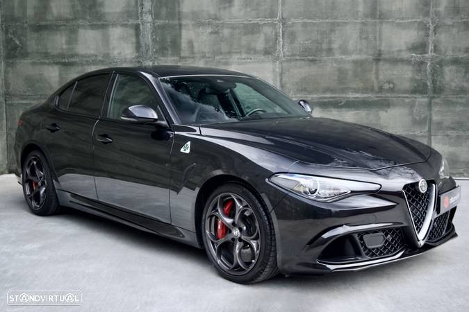 Alfa Romeo Giulia 2.9 Bi-Turbo Quadrifoglio - 10