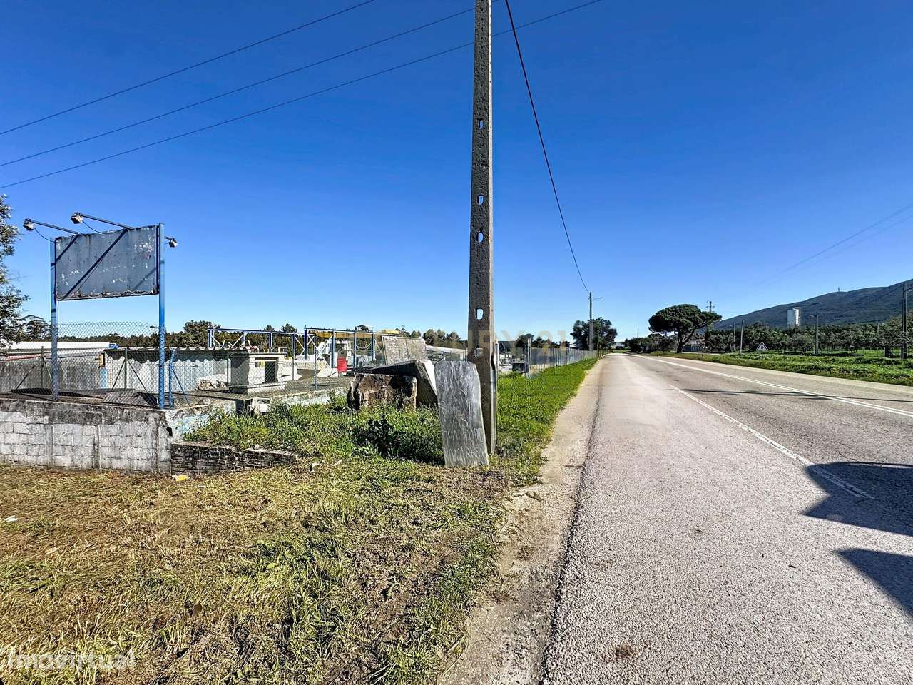 Terreno com Elevado Potencial Comercial na N1 – Moleanos, Alcobaça - Grande imagem: 4/17