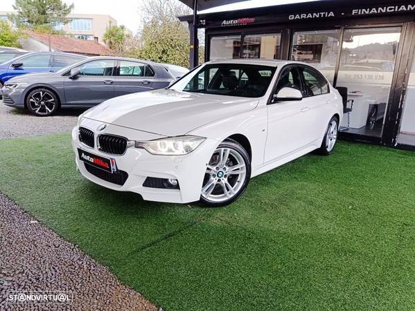 BMW 320 d Auto Pack M - 12