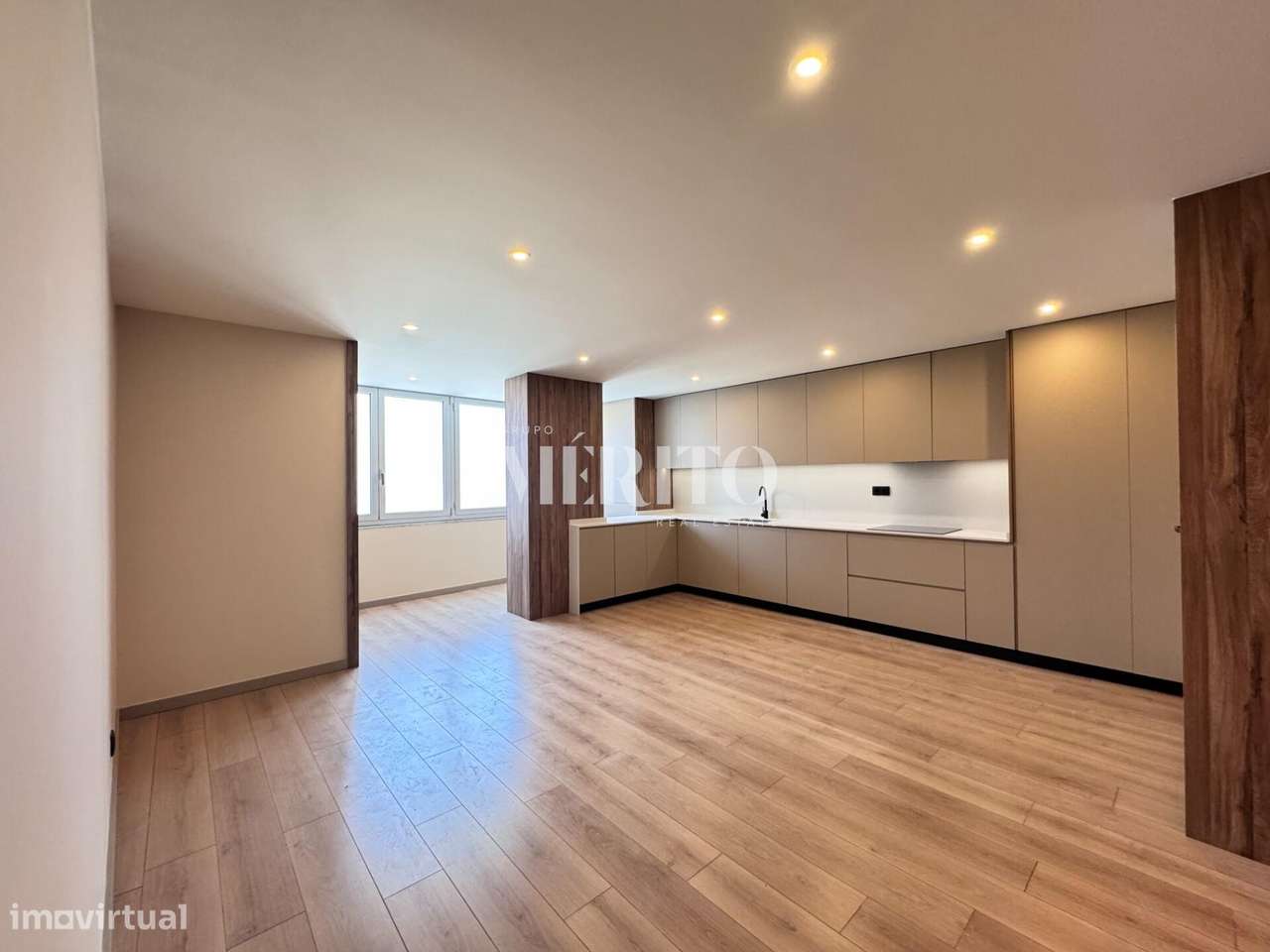 Apartamento T4 em pleno centro da cidade de Braga. - Grande imagem: 4/14