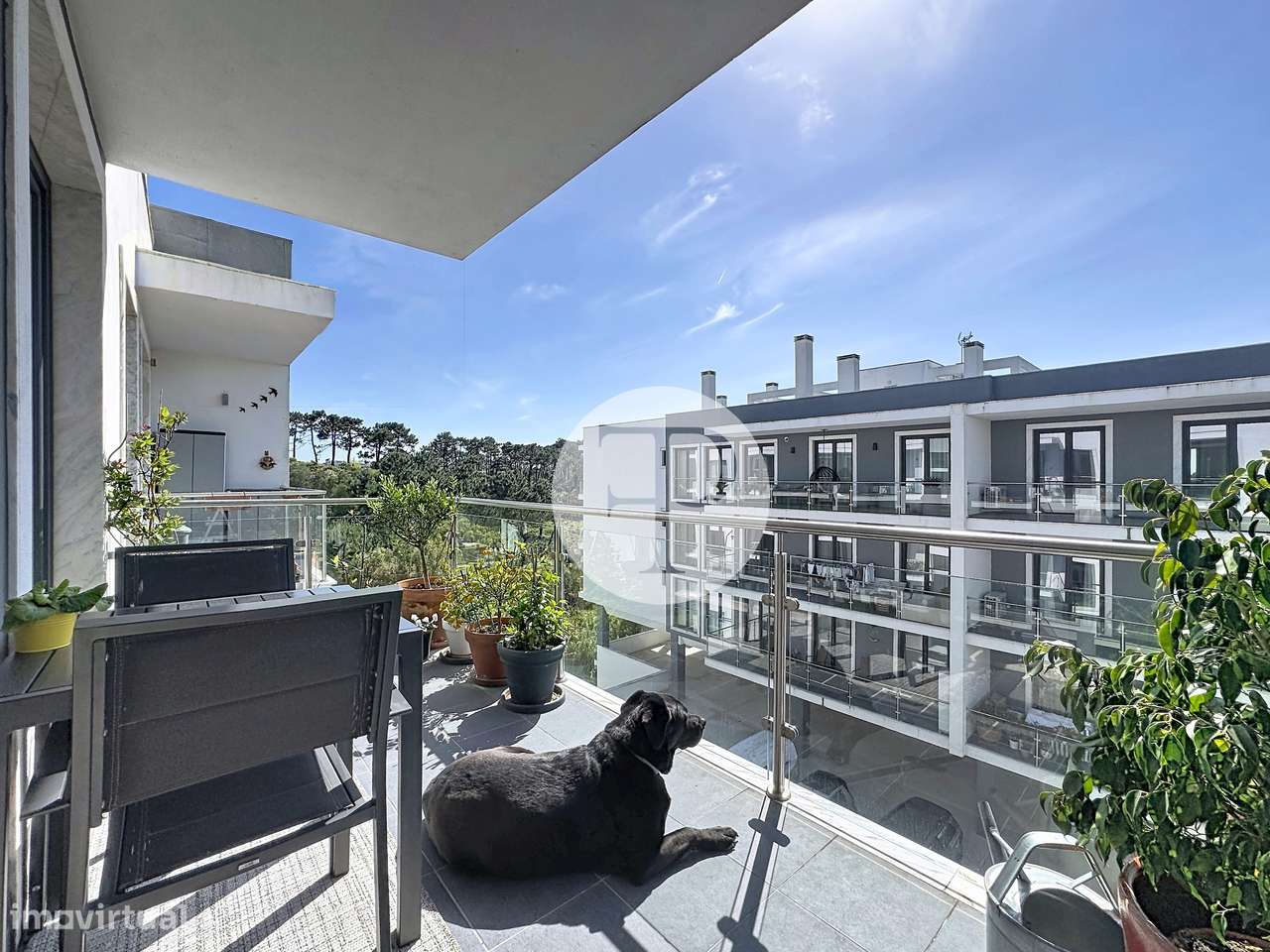 T4 em condomínio com piscina – Excelente estado – Caldas Terrace-7