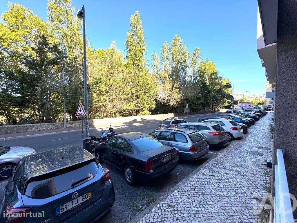 Loja / Estabelecimento Comercial em Queluz e Belas de 98,00 m2 - Grande imagem: 4/18