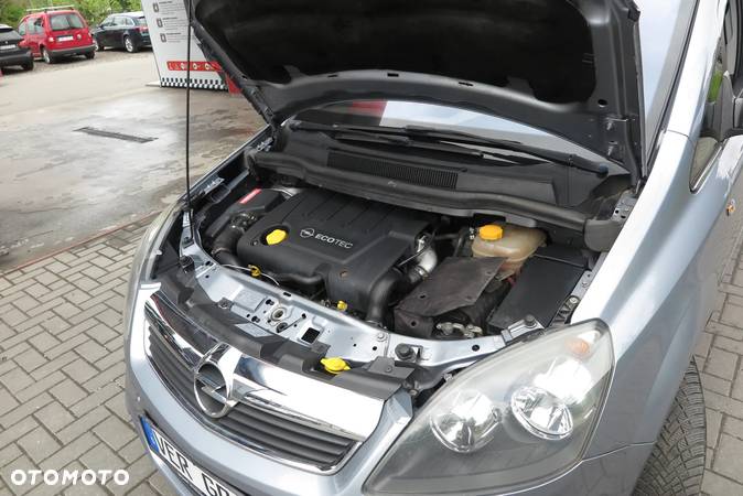 Opel Zafira - 26