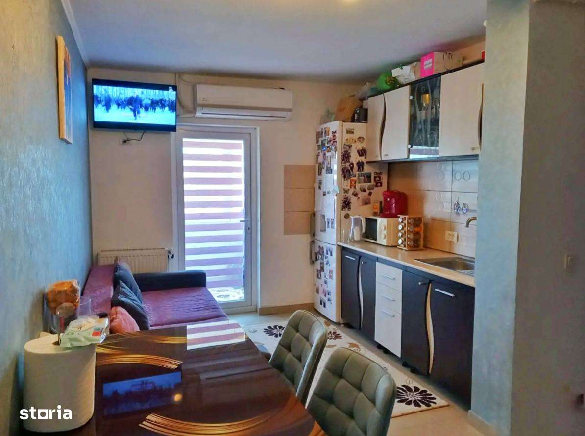 vindem apartament in Navodari cu 2 camere - Imagine principală: 3/6