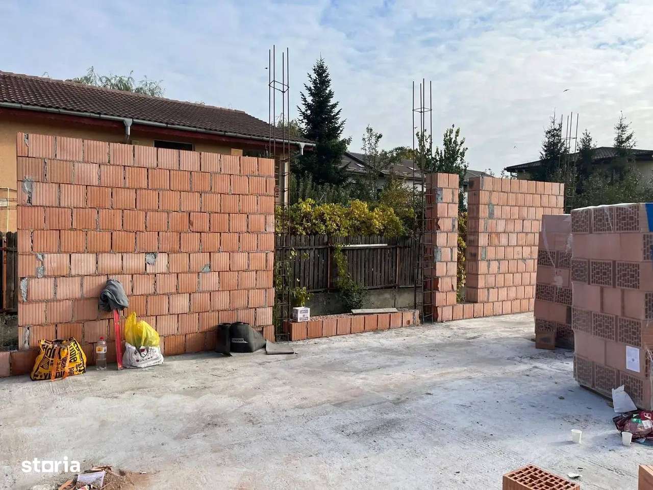 Casa in constructie pe teren mare, autorizatie valabila, Otopeni-9 Mai - Imagine principală: 3/9