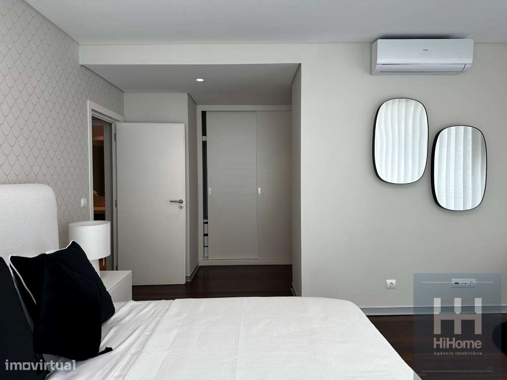 Apartamento T4 mobilado no Edificio Funchal Centrum-28