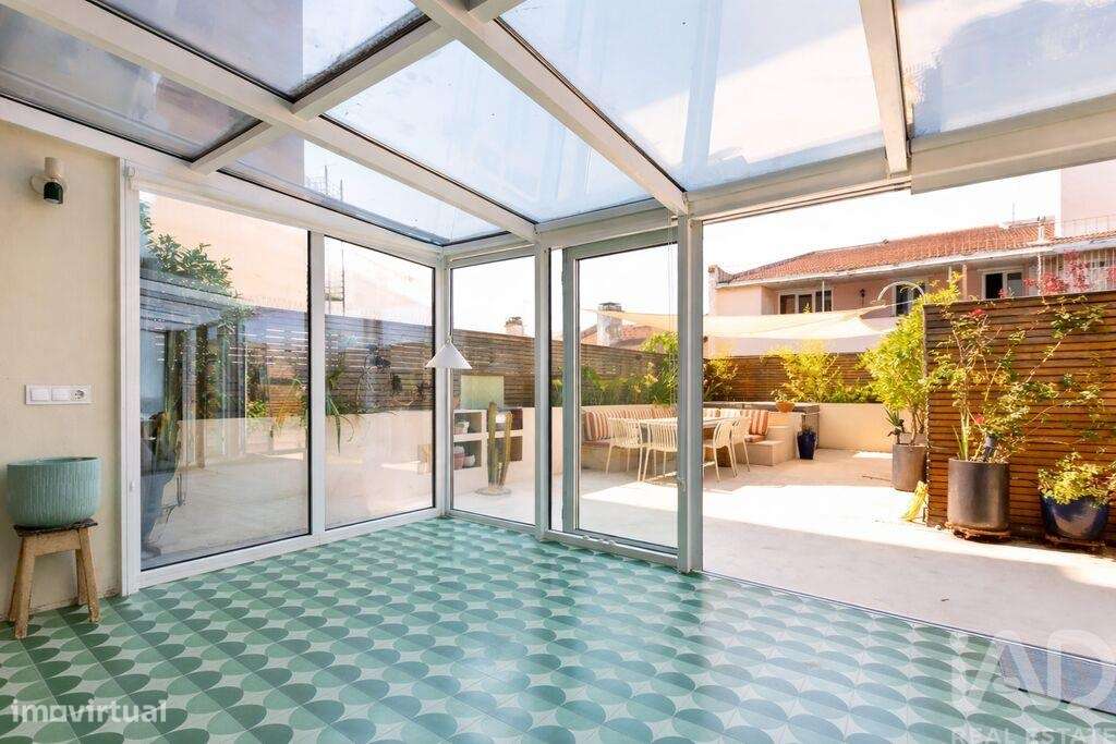 Apartamento T2 em Penha de França de 80 m2 - Grande imagem: 4/26