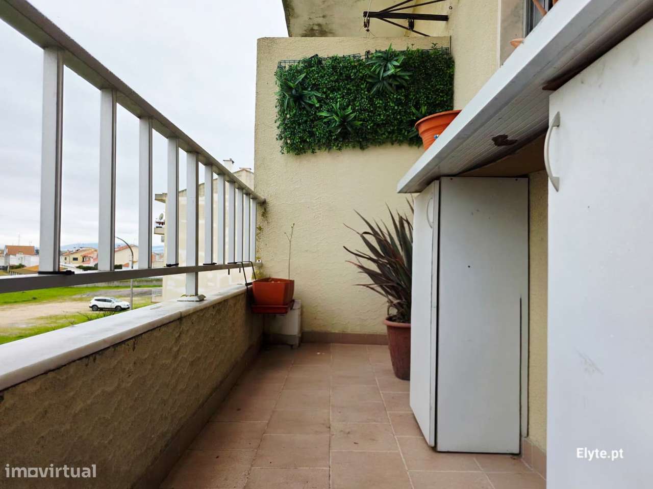 Apartamento de 4 assoalhadas em Samora Correia.-7