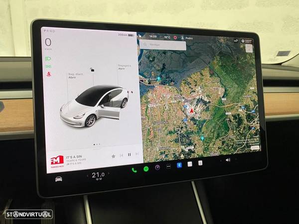 Tesla Model 3 Long-Range Dual Motor AWD - 29