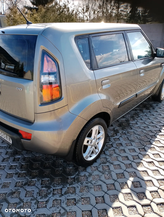 Kia Soul 1.6 CRDi M - 5