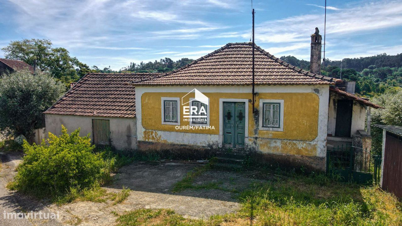 Moradia T3 localizada no Olival, Ourém