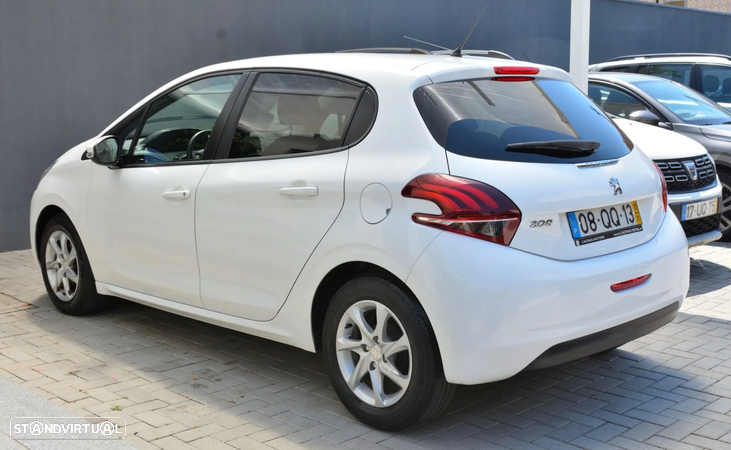 Peugeot 208 1.4 HDi Active - 11