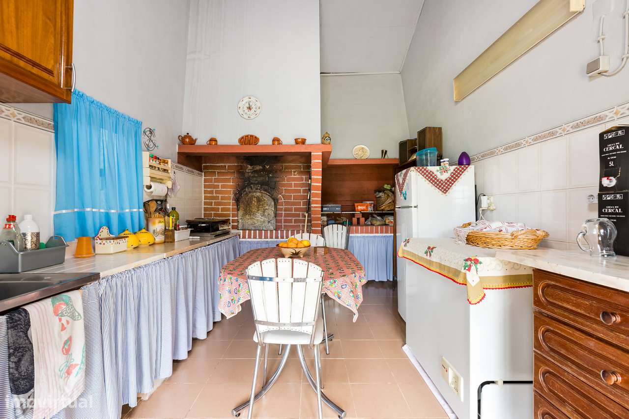 Quinta de 5.000m2 com moradia-9