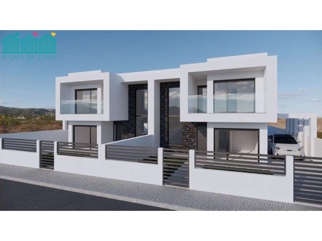 Moradia T4 com Piscina em Fernão Ferro, Seixal - Grande imagem: 3/4