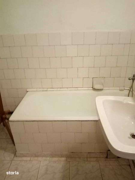 Apartament decomandat 4 camere, 1 mai, Sara - Imagine principală: 4/8