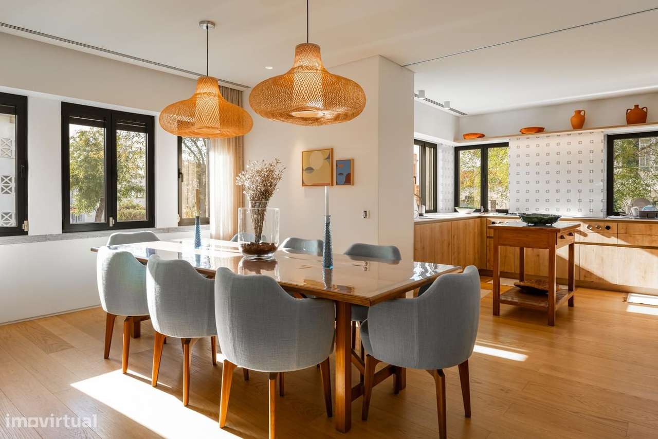 Moradia Isolada T7 com piscina, Santo Amaro de Oeiras, Oeiras - Grande imagem: 4/60