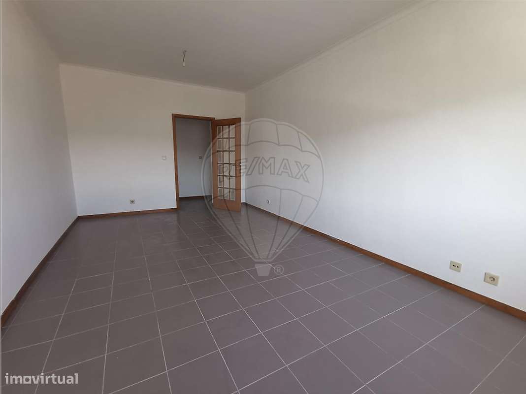 Apartamento T2 para venda - Grande imagem: 2/17