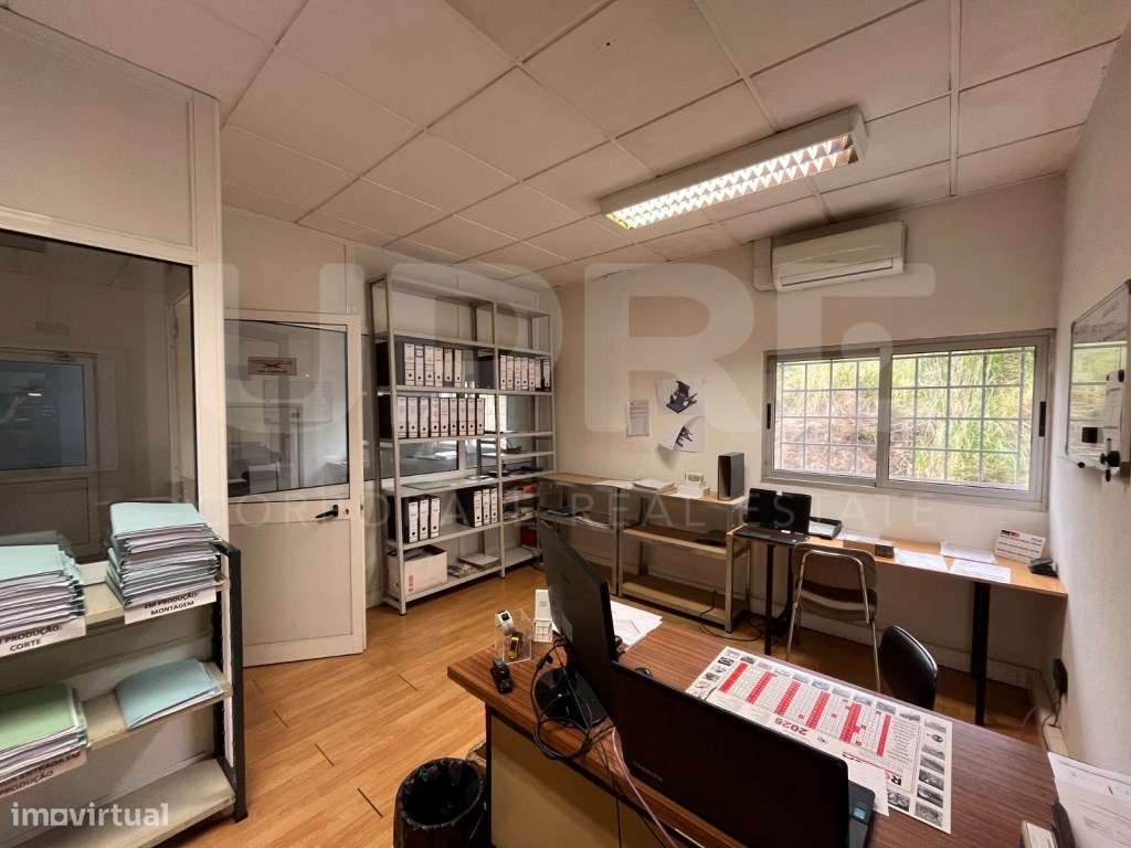 Armazém c/ pontes rolantes| VENDE | VN Gaia (Grijó)-42