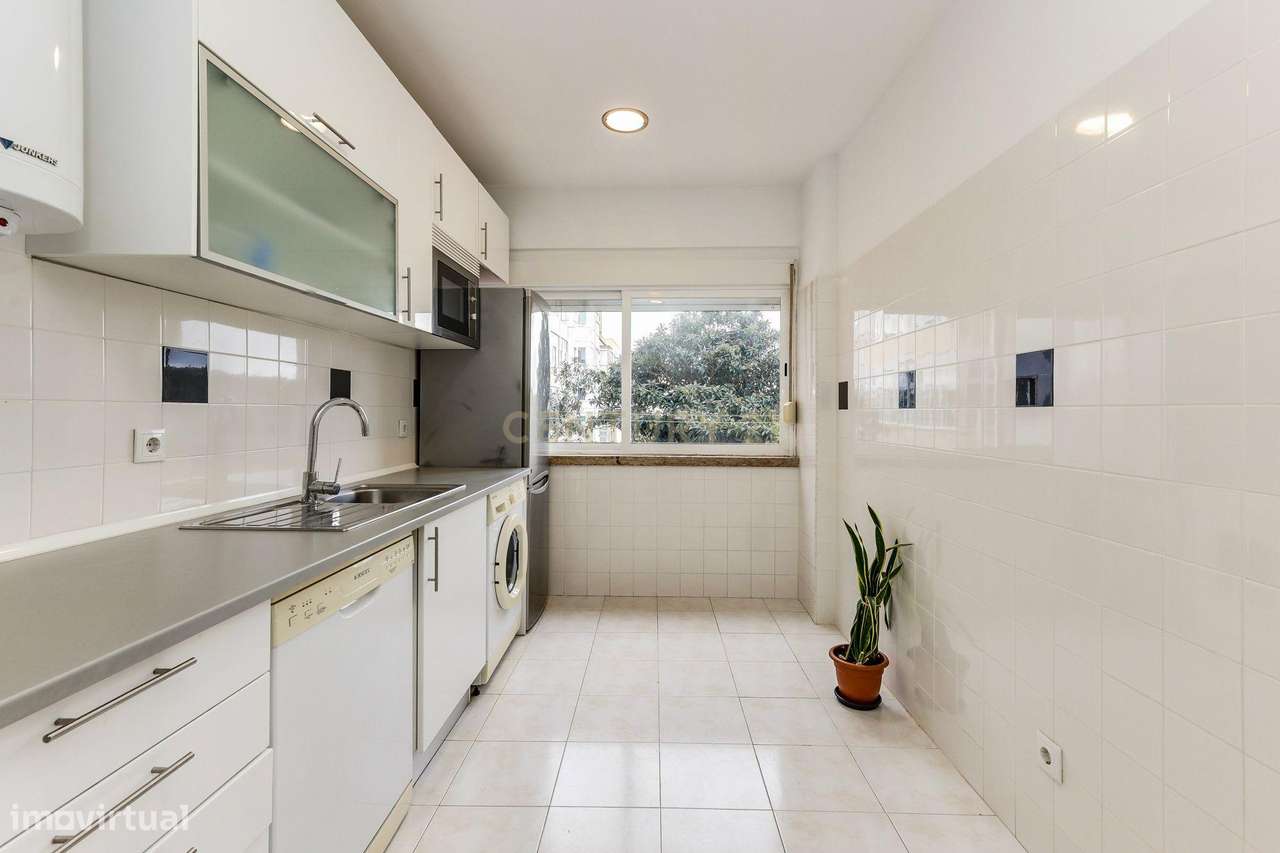 Apartamento T2, cozinha equipada, 67m2, ar condicionado, em Campo de O - Grande imagem: 3/21