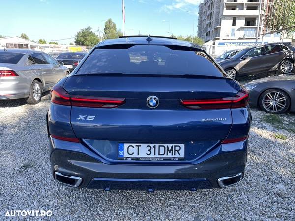 BMW X6 xDrive40d AT MHEV - 11