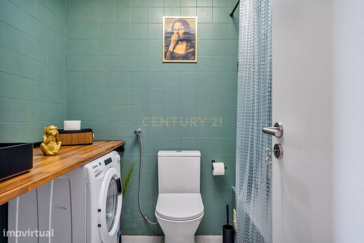 Oportunidade na Bemposta – T0 ideal para férias ou rendimento-16