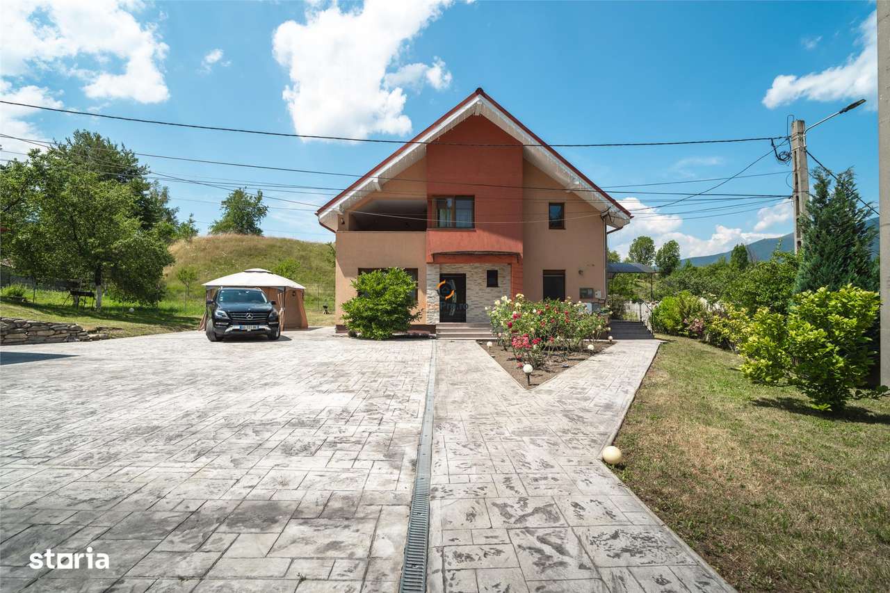 Fara Comision Vila Exclusivista langa Statiunea Straja-3