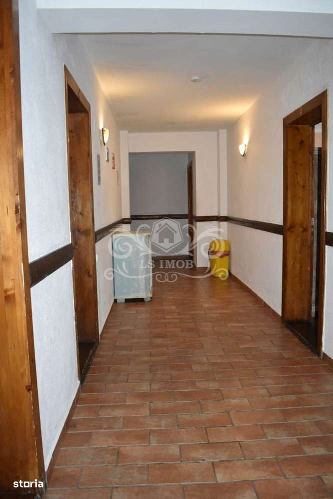 Pensiune superba cu restaurant de vanzare in Moieciu-10