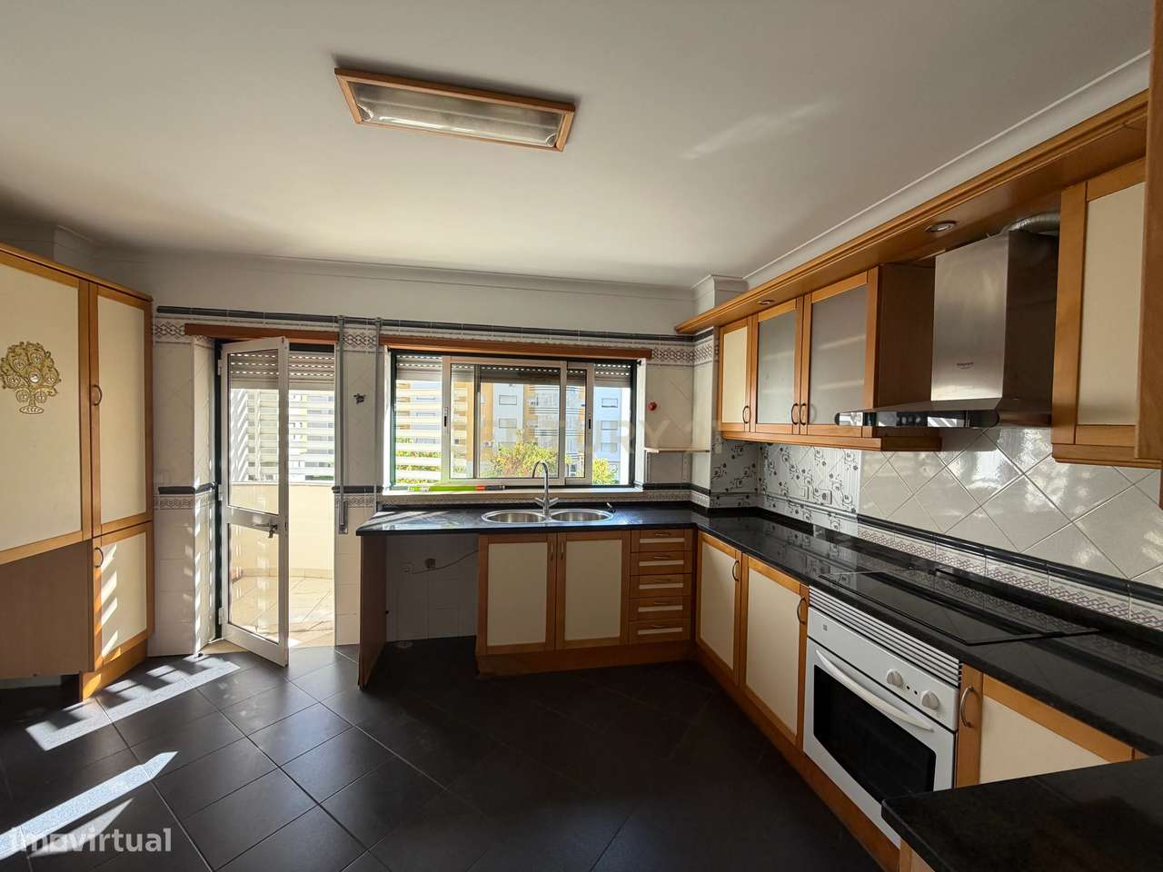 Apartamento T2 em Vila-Chã, Barreiro