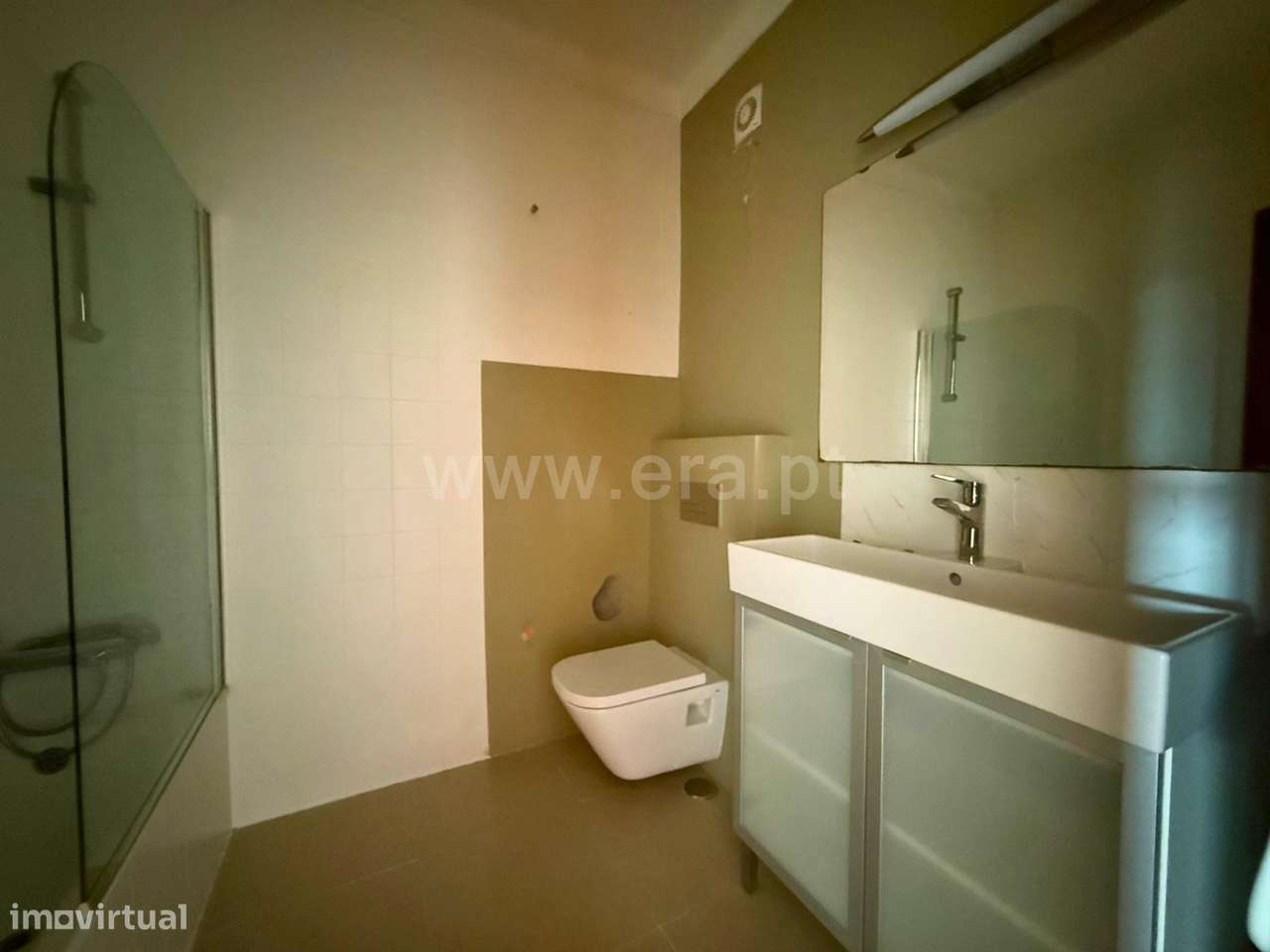 Apartamento T3, Monserrate-12