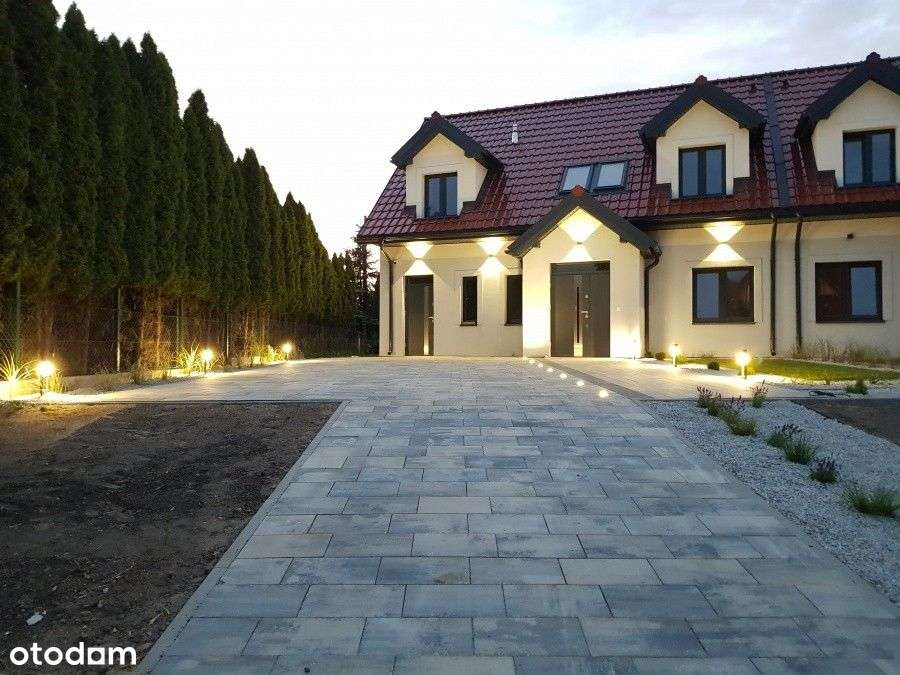 Sprzedam nowy/nowoczesny dom  w Giżycko. 5 pokoi .Pow 180m2 .-6