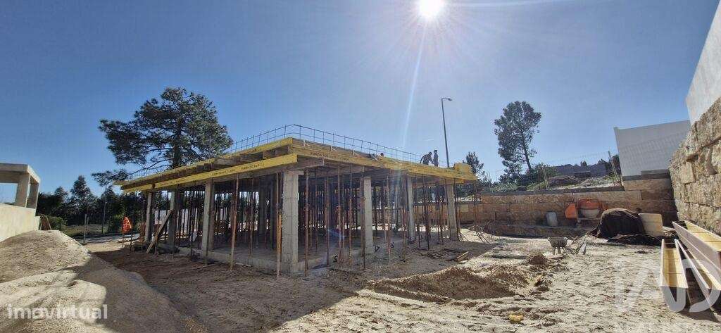 Casa / Villa T3 em Rio Maior de 155,00 m2 - Grande imagem: 4/30