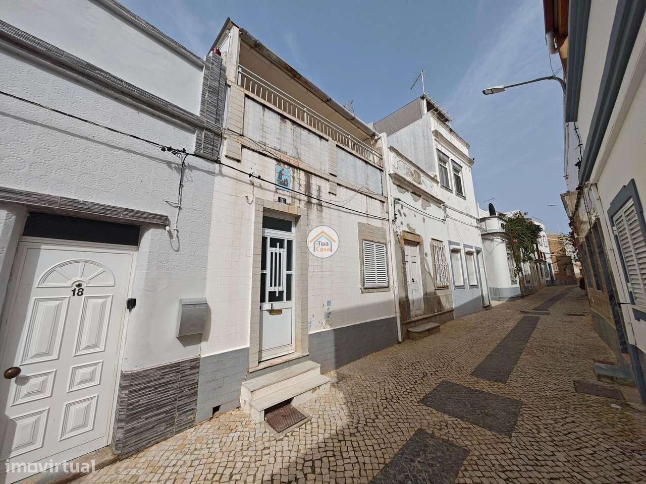 Moradia tradicional T2+1 Barreta com grande potencial de investimento - Grande imagem: 2/30