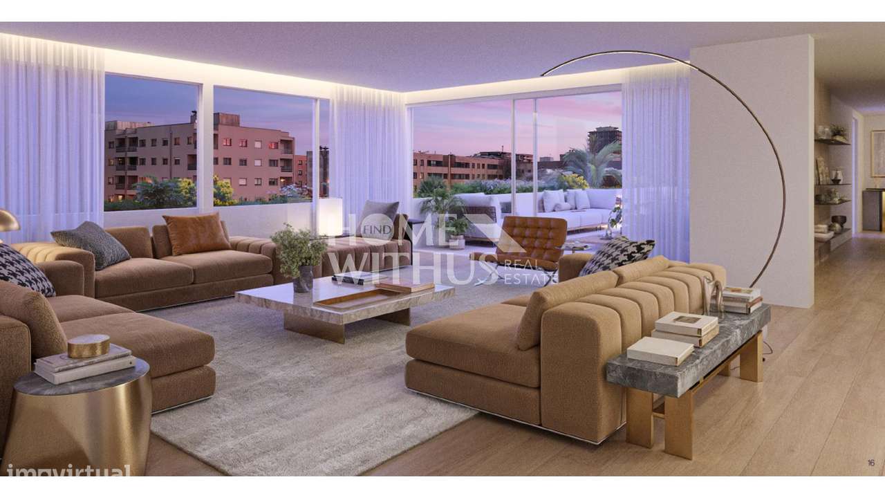 Apartamento T4 BRITO CAPELO 1023-5