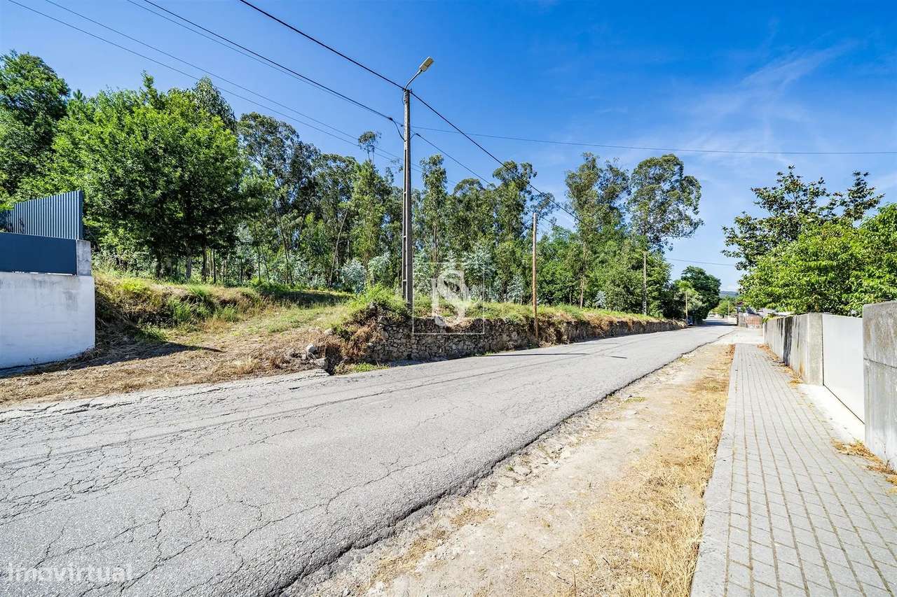 Terreno misto com potencial de construção em Barcelos-15