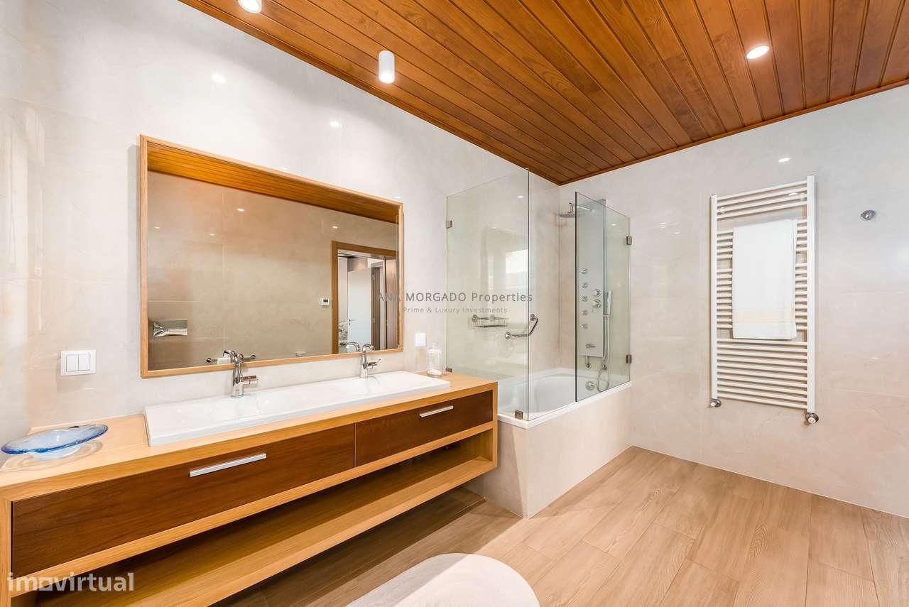 Moradia de Alto Padrão na Marinha Grande – Perto de Leiria e das Praia-35