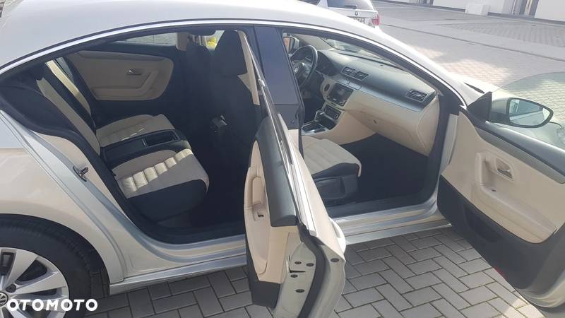 Volkswagen Passat 1.8 TSI Highline DSG - 10