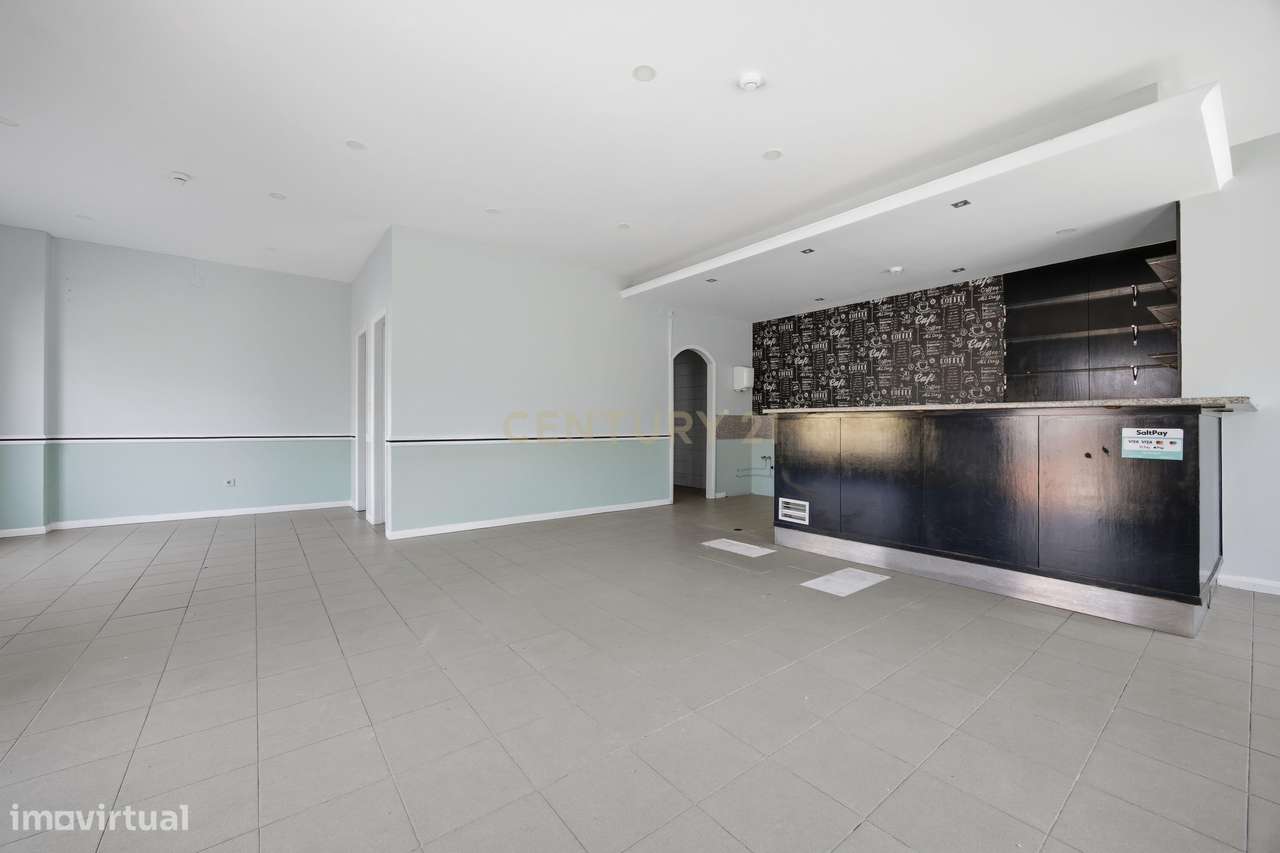 Apartamento T1 para Remodelação-12