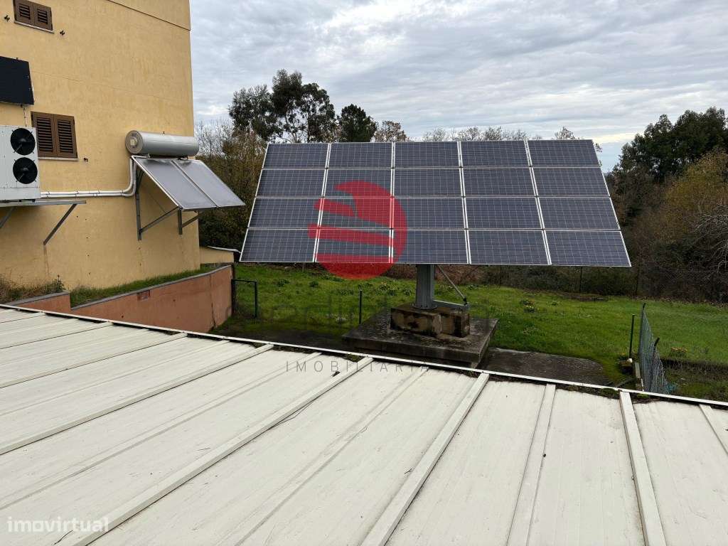 Moradia Bi-Familiar T8 Venda Moimenta da Beira-6