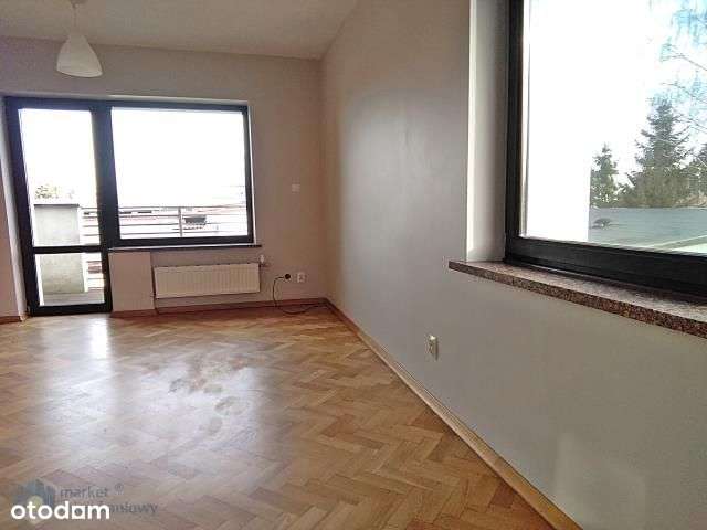 Lokal idealny dla rodziny lub na siedzibę firmy!-5