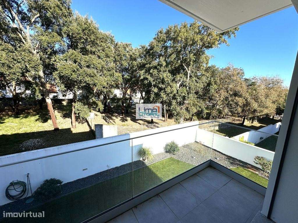 Moderno apartamento T3 - condomínio fechado com piscina-22