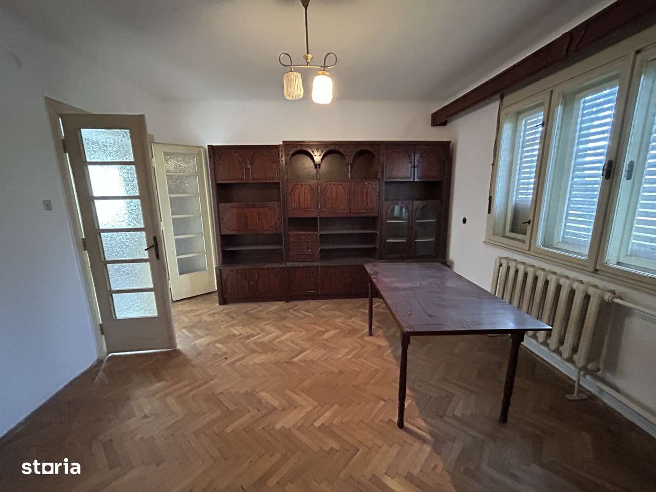 Vand casa mare 4 cam. Mandruloc, st.1.484 mp. sc.160,toate utilitatile-7