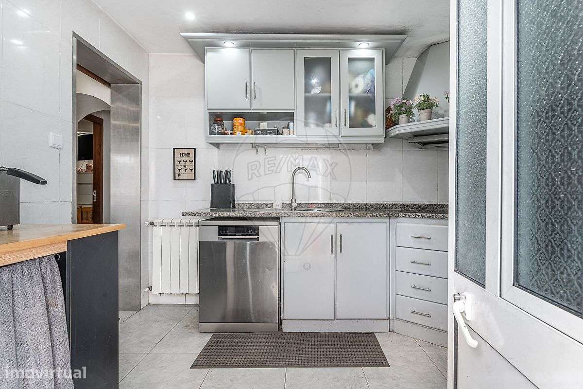 Moradia T2 para venda-2