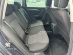 Volkswagen Passat Variant 2.0 TDI BlueMotion Technology DSG Comfortline - 5