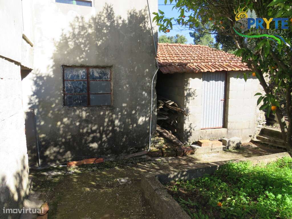 Moradia T5 situada a 10 minutos de Vila de Rei-14