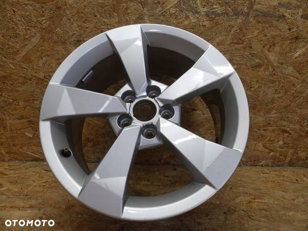 Felga Audi 8XA A1 E7.0Jx16H2 Et34 5x100 - 2