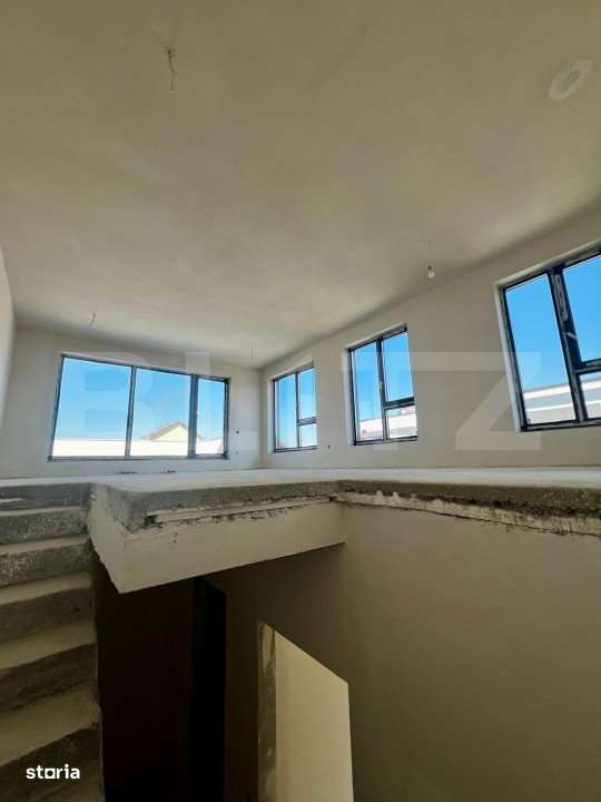 Casa tip duplex cu o arhitectura moderna, la doar 10 minute de centrul - Imagine principală: 4/18