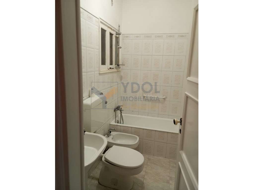 Apartamento T3 Alto do Seixalinho-18