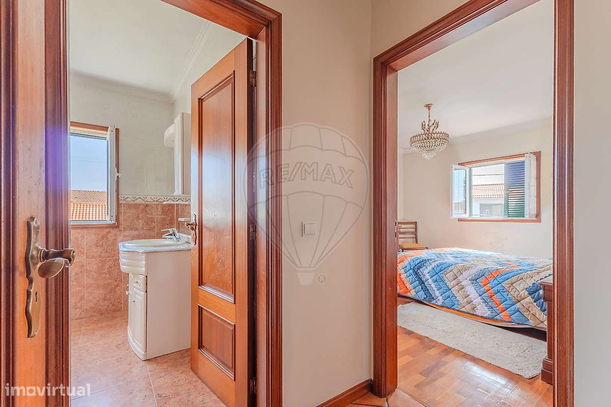 Moradia T4 para venda-13