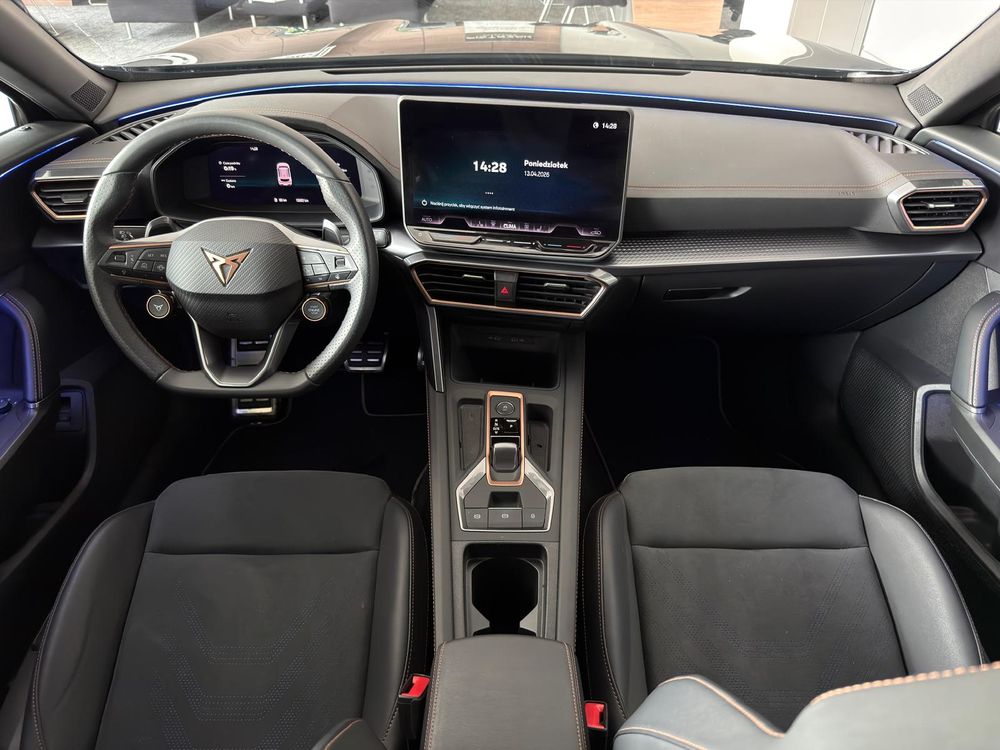 Cupra Cupra-formentor Pakiet EDGE Pakiet Intelligent, Dynamic DESIGN Salon Polska