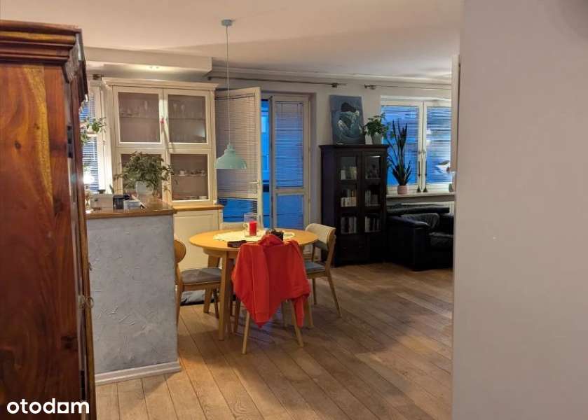 Atrakcyjne, przytulne 4-pokojowe na Bielanach-1